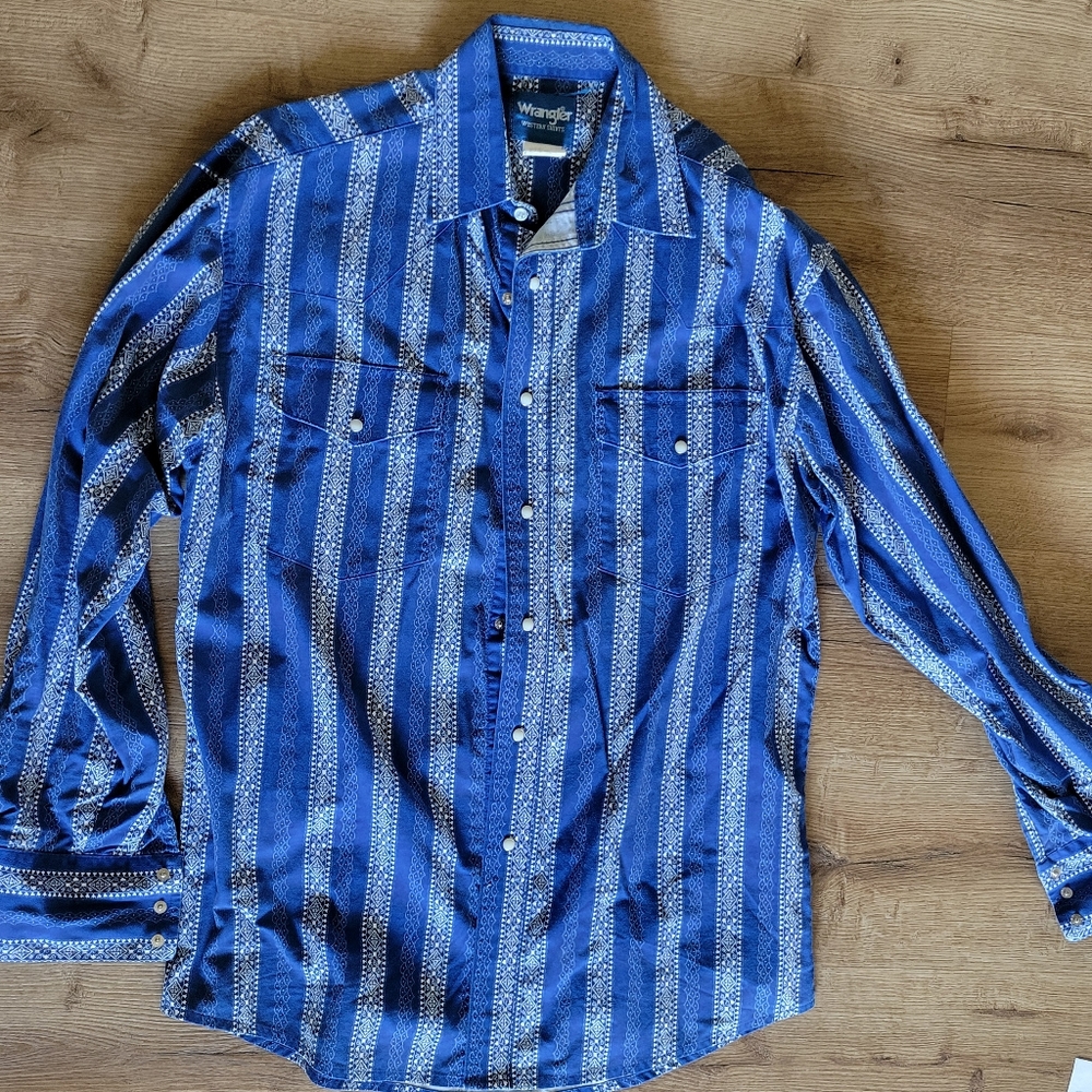 Wrangler Western Cut Pearl Button Snap Shirt